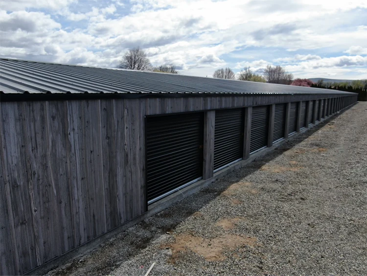 A row of storage units at Giant Storage in Yakima, WA
